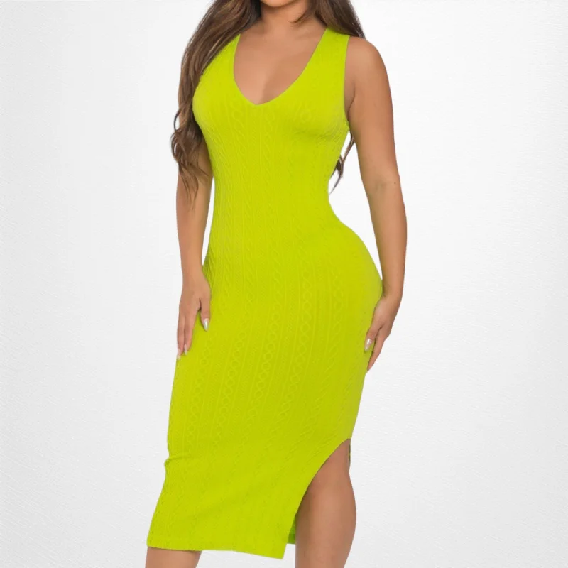 See Me Coming Midi Dress Knitted midi dresses