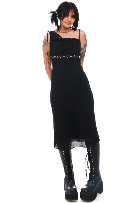 SOLD! High-low unclassified dresses