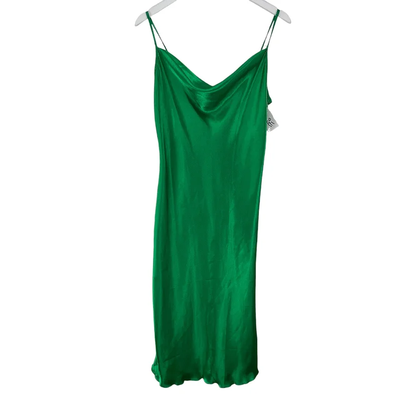 Dress Casual Maxi By Bebe In Green, Size: M Maxi Skirt Style